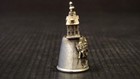 Williamsburg va virginia  Governor s Palace With Horse Buggy Pewter Thimble