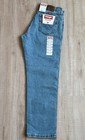 Brand New Wrangler Men s Relaxed Fit Straight Leg Jeans Light Wash Size 30x30