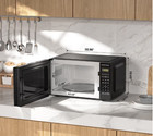 Hamilton Beach 0 9 Cu Ft Countertop Microwave Oven  900 Watts