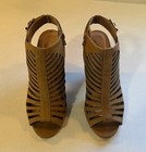 Heart In D Women   s High-heel Shoes Size 8 Brown Faux Leather  Very Good Cond 