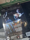 Mint X-files Agent Mulder With Alien 1998 Mcfarlane The Action Figure Series 1