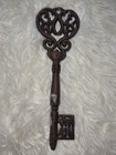 Large 12  Rustic Brown Cast Iron Skeleton Key Primitive Style Home Wall Decor