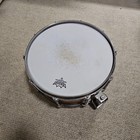 Pearl Maple Snare Drum 14x6 With Soft Case And Drumsticks