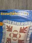 Vintage Creative Moments Snowflaking Kit Pillow 14    Nos 8325 Oak Leaves