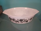 Rare 1950s Vntg Pyrex Black Tulips Cross Stitch Tulips Casserole Dish 043  1 5qt