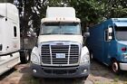 2013 Freightliner Cascadia 125 - Semi Truck Tractor Daycab