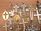 Vintage-now 30 Piece Cross Christian Catholic Medals Pendant Religious Lot  7