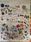 7 5 Lb Assorted Vtg   New Buttons Mop Metal Glass Bakelite Wood Etc