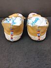 Nice Hand Crafted Womens Size 6 Beaded Buckskin Native American Indian Moccasins