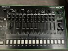 Roland Aira Tr-8 Rhythm Performer Drum Machine