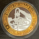 Hotel San Remo  10 Silver Strike Token 1996 Welcome To Las Vegas Sign New Case