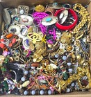 20 Big Pounds Lbs Jewelry Lot Vintage Mod Junk Craft   Good Resell Tangled In