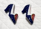    i Love Lucy    High-heels Salt Shakers 