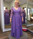 Chiffon Mother Of The Bride Dress V Neck Long Sleeve Applique Pleated Party Gown
