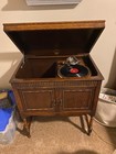 Victrola Record Player Antique With Records