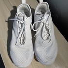 Nike Air Max Motion 2 Women s Running Shoes Size 7 Cw5594 White Purple