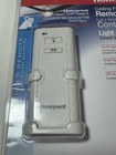 Honeywell Ceiling Fan   Light Remote Control Universal Smartsync 40009 0374117
