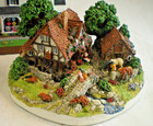 All Danbury Mint Lot Of 2 Amish Heritage Collection  Plus 2 Other Lot Of 4
