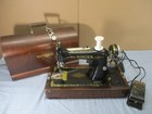 Vtg Singer  4 Portable Sewing Machine Model 99  Foot Pedal   Wood Case  Ab914063
