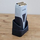 Andis Profoil Lithium Plus Titanium Foil Shaver 17200 Ts-2   White black No Cord