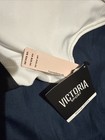 Victoria Secret Sports Bra By Victoria Sport Size M       Nwt
