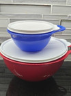 Tupperware Red  White And Blue Set Get 2 Thatsa Bowls 2 1 2 Cup And 12 Cup New
