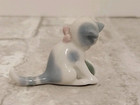 Metzler   Ortloff German Grey   White Kitten Cat Mini Figurine Playing With Ball