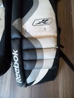 Starters Lot Youth Nhl Reebok Goalie Pads 24  Slide With 2 Helmets   Trl4 321