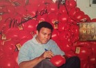 Muhammad Ali 8 x10  Signed Photo  signing Gloves  Glossy Reprint Copy