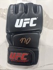 Nick Diaz Autographed Signed Ufc Glove W  Jsa Cert  gold Sharpie Signature 