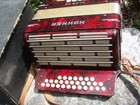 Vintage 1950s Original Hohner Club Iiib Pearl Red Drp Tremelo Accordion