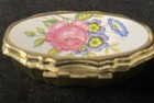 Vintage Gold Tone Mini Traveling Sewing Kit Box W  Floral Design