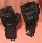 Triple 8 Hired Hands Fully Padded Gloves Wrist Guards Skate Protection  Sz Large