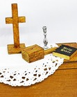Dolls House Miniature Wooden Church Altar Complete With Accessories 1 12 Tumdee