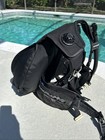 Superhawk Nt  Scubapro With Air 2 System  Men   s Medium Nice Condition 