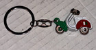 Italia   Vespa Scooter  Metal Keychain  excellent Condition 