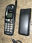 Vintage Nokia Cell Phone Model 5170i Memorabilia W  Charger