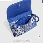 Vera Bradley Wristlet Wallet In Blue Star Medallion - Nwt