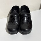 Dansko Professional Womens Shoes Black Tooled W38 Nursing Slip On Clogs Embossed