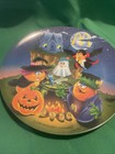 Set Of 2 Vintage Mcdonalds 95   97 Halloween 9    Melamine Plates  Mcnuggets Witch