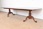 Henredon Georgian Flame Mahogany Double Pedestal Extension Dining Table