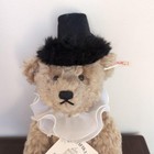 Steiff Teddy Bear Hat Book No 655050