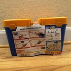 New Hot Wheels  dww95  Track Builder Stunt Box 35  Pieces