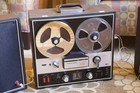 Vtg 1972 Realistic 909a Reel To Reel Tape Deck   Speakers Plays But Needs Belts 