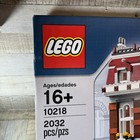 Lego Creator Expert  Pet Shop  10218  Brand New Sealed Read Description Retired