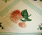 Vtg Handmade Quilt Twin-full White green   Flower Medallions 84x98 Zig-zag Edge