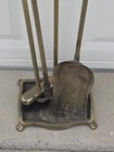 Virginia Metalcrafters 4 Pieces Fireplace Tool Set Stand Cast Brass Willamsburg
