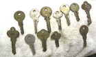 12  Antique Estate Lot Of  Metal Keys That Fit Locks Or Padlock vtg
