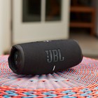 The Jbl Charge 5 Wi-fi Se