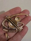 Disney World Cast Member Guest Relations Gold Pin Rare Mint Price Drop